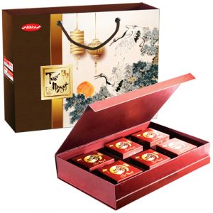 1596790049 Tue Nguyet