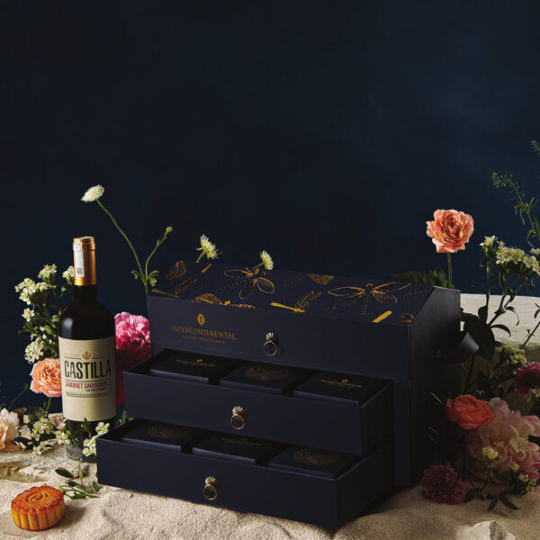 Bánh trung thu khách sạn Intercontinental westlake