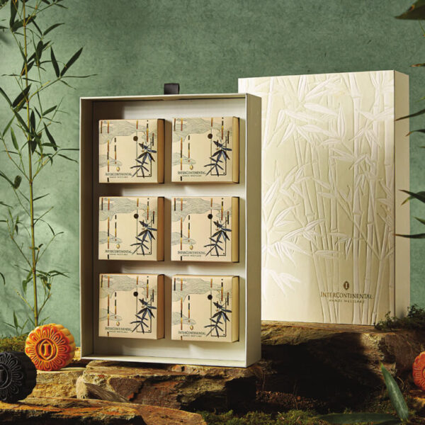 Bánh trung thu khách sạn Intercontinental westlake