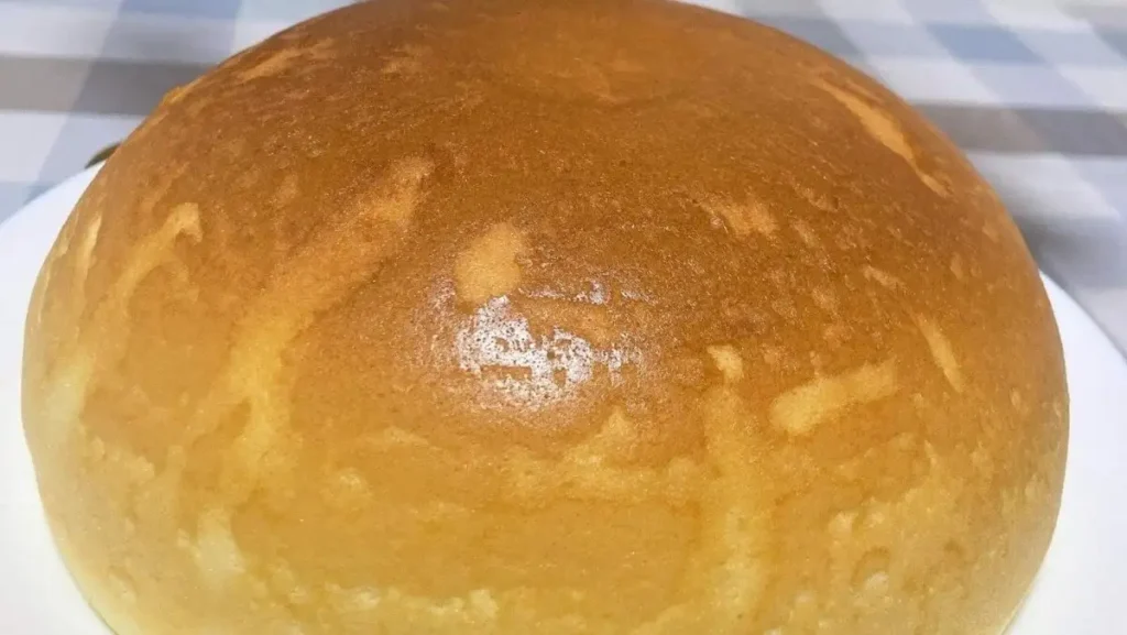 Cách làm bánh bông lan bằng nồi cơm điện đơn giản ngon tuyệt