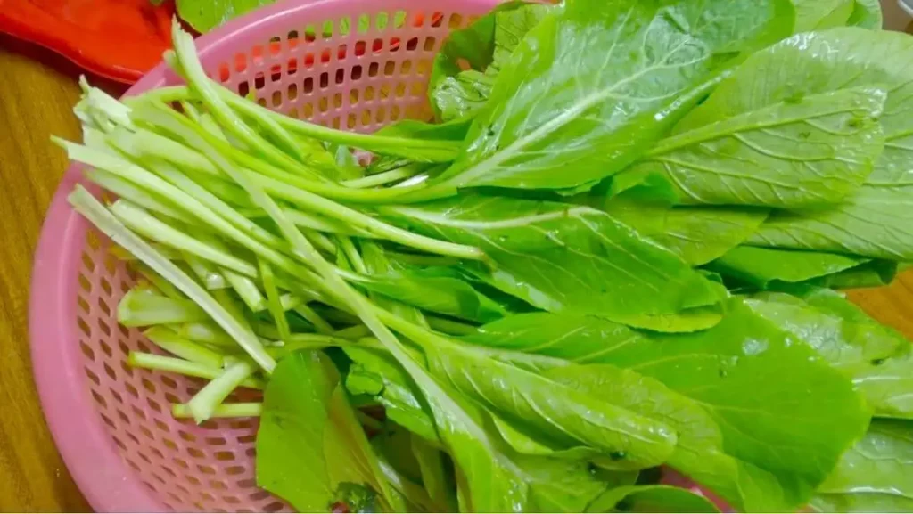 Bí quyết nấu canh hến rau cải xanh thơm ngon và bổ dưỡng