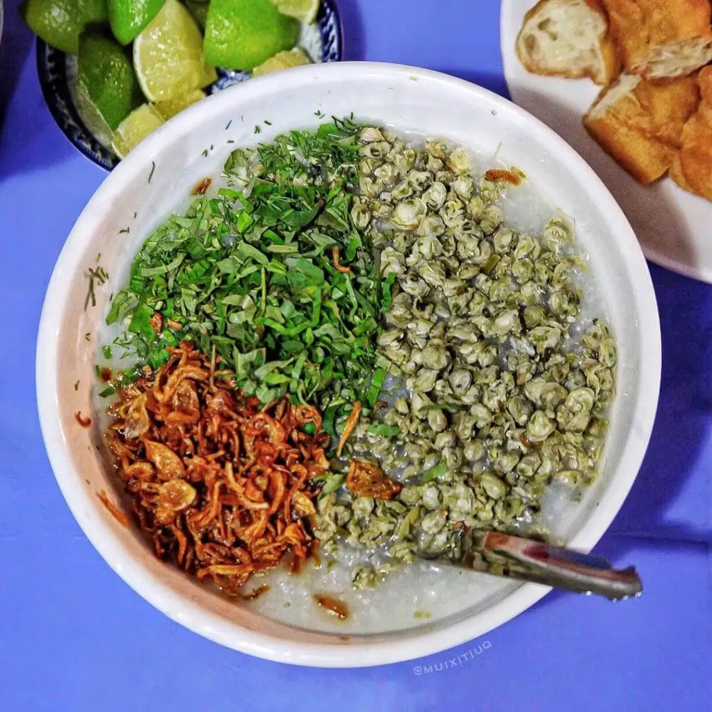 Cách làm canh hến nấu khế chua ngon quên lối về