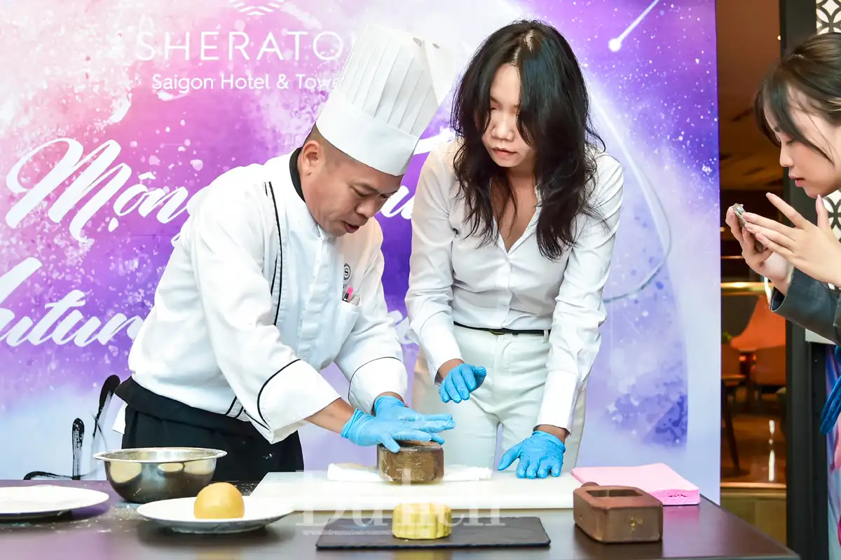 Mỹ vị tinh hoa bánh trung thu trà Long Tĩnh Sheraton - 4