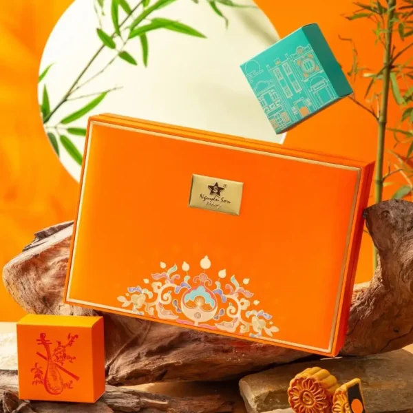 Bánh trung thu Nguyễn Sơn Bakery hộp Hoài Cổ